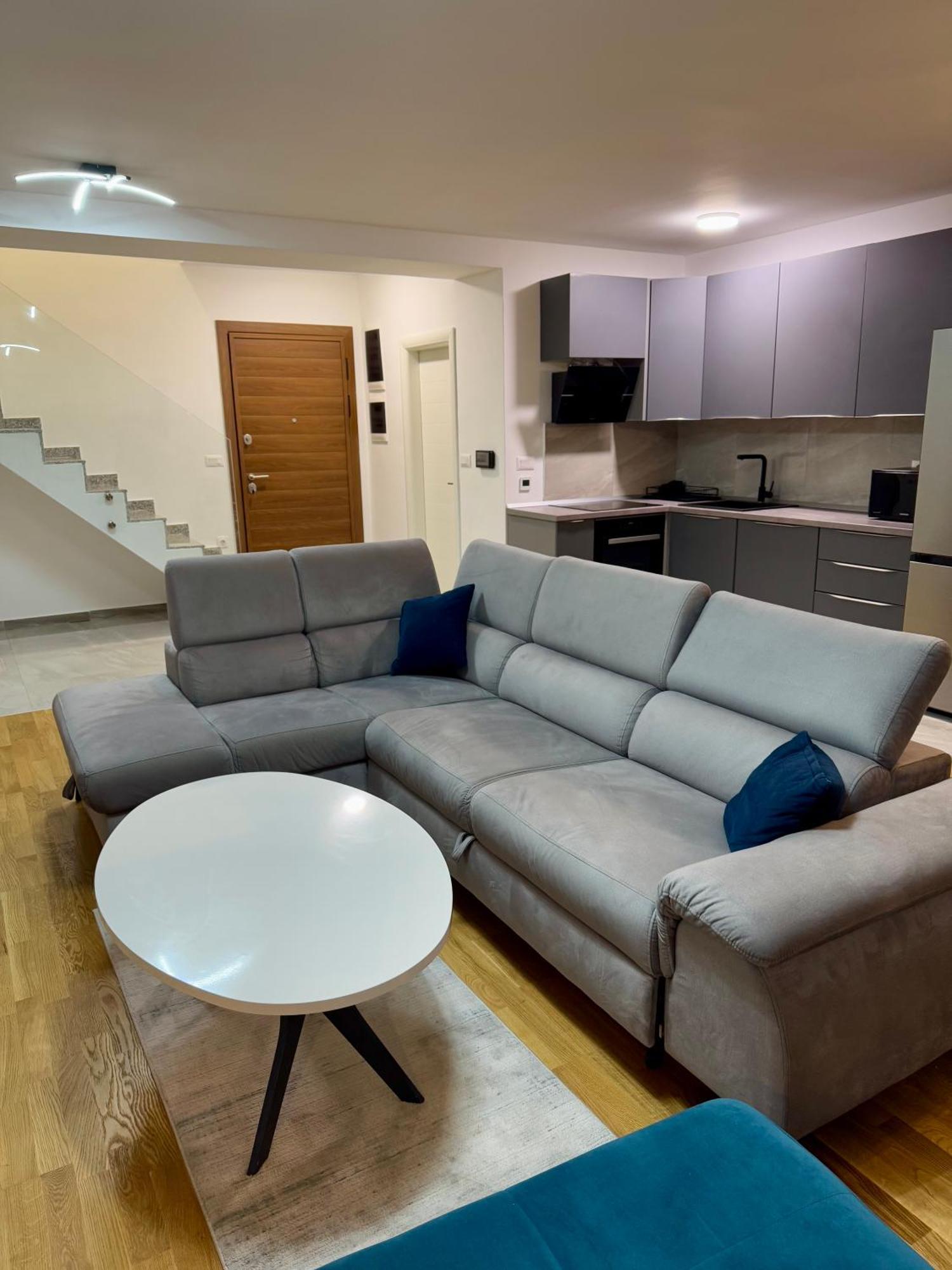 Bisi Penthouse Skopje