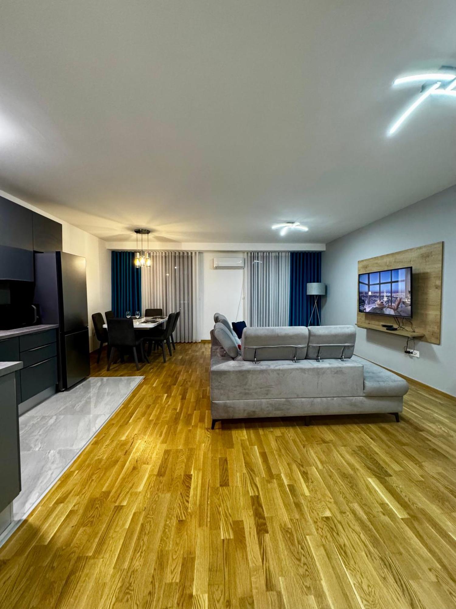 Apartment Bisi Penthouse Skopje